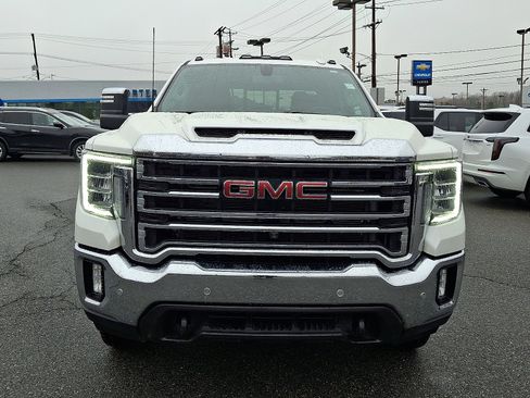 Certified 2023 GMC Sierra 3500 SLT w/ SLT Premium Package image 2