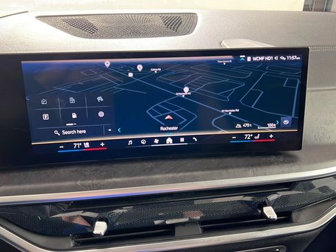 Certified 2024 BMW X7 xDrive40i w/ Premium Package AWD/4WD image 8