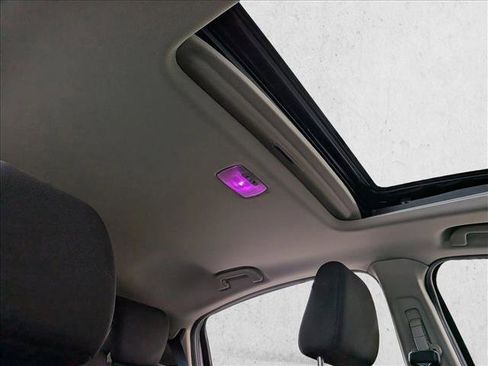 Used 2016 Honda HR-V EX image 21