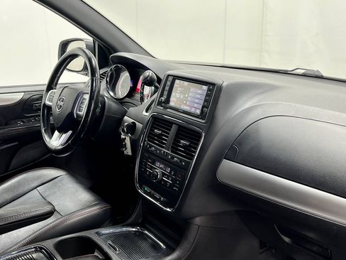 Used 2019 Dodge Grand Caravan GT FWD image 20