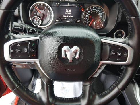 Used 2022 RAM 1500 Big Horn AWD/4WD image 18