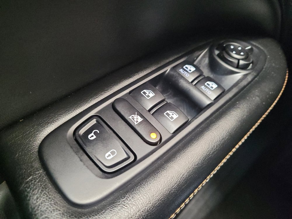 Used 2020 Jeep Compass Latitude w/ Cold Weather Group AWD/4WD image 27