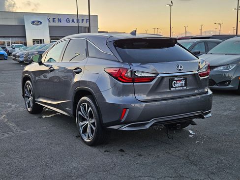 Used 2016 Lexus RX 450h AWD image 8