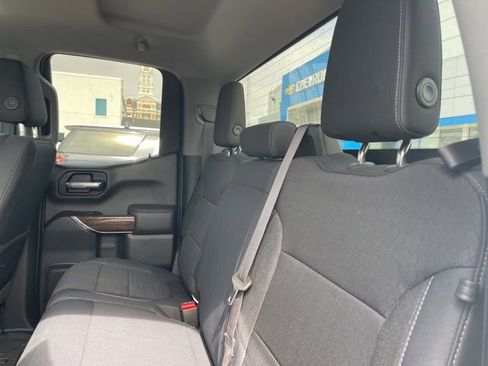 Used 2019 GMC Sierra 1500 SLE w/ SLE Value Package image 19