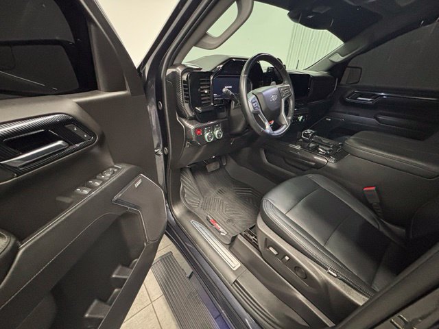 Used 2024 Chevrolet Silverado 1500 RST AWD/4WD image 17