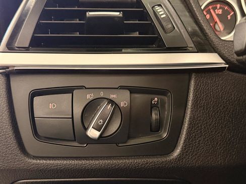 Used 2016 BMW 428i Convertible RWD image 18