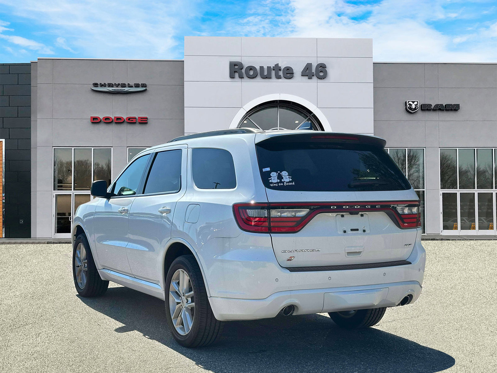 Used 2023 Dodge Durango GT AWD/4WD image 4