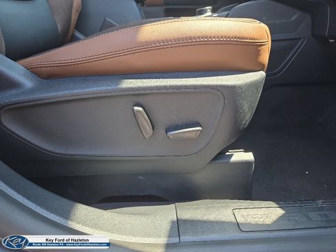 Certified 2025 Ford Bronco Sport Outer Banks w/ Outer Banks Tech Package+ AWD/4WD image 23