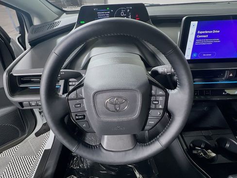 Used 2025 Toyota Prius AWD image 11