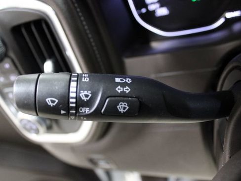 Used 2021 GMC Sierra 1500 SLT image 31