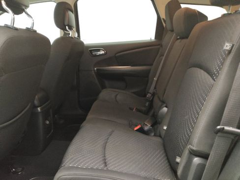 Used 2018 Dodge Journey SE w/ Popular Equipment Group image 18