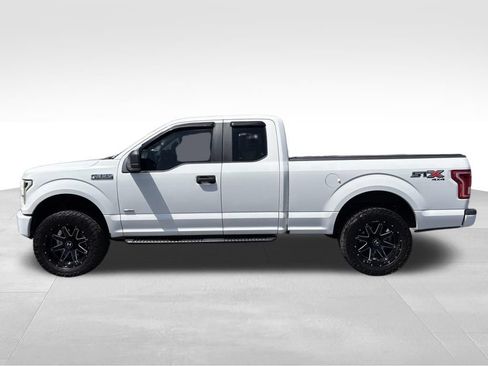 Used 2017 Ford F150 XL w/ Equipment Group 101A Mid AWD/4WD image 2