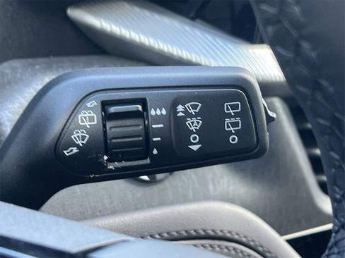 New 2026 Ford Explorer Platinum image 12