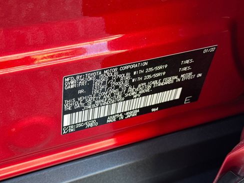 Used 2022 Toyota RAV4 XSE w/ Weather Package image 30