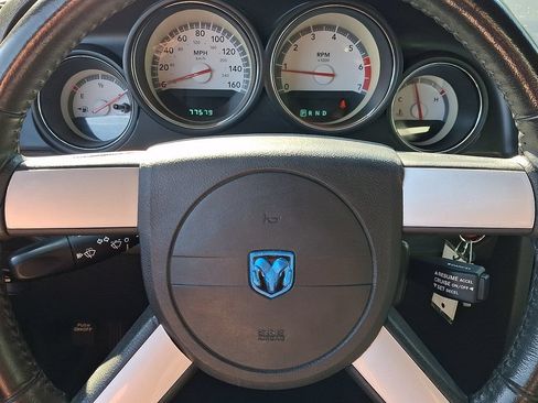 Used 2010 Dodge Challenger R/T RWD image 17