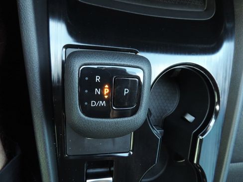 Certified 2024 Nissan Rogue SV AWD/4WD image 24