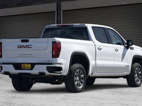 Used 2025 GMC Sierra 1500 AT4 AWD/4WD image 4