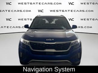 Used 2023 Kia Seltos SX w/ SX Sunroof Package AWD/4WD video 2