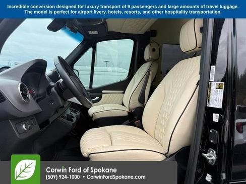 Used 2025 Mercedes-Benz Sprinter 2500 image 2