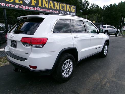 Used 2018 Jeep Grand Cherokee Laredo image 8