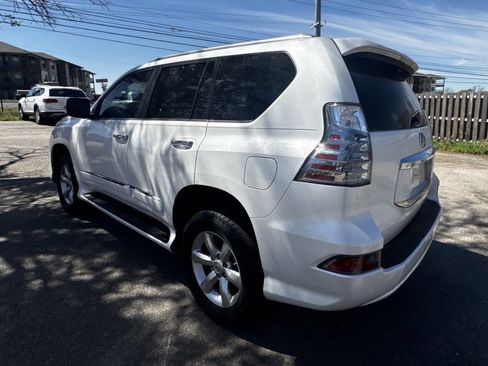 Used 2014 Lexus GX 460 image 13