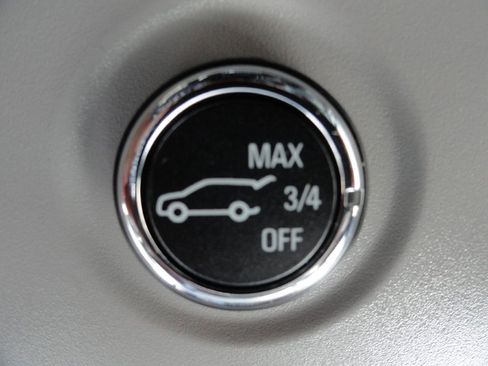 Used 2017 Chevrolet Tahoe LT image 35