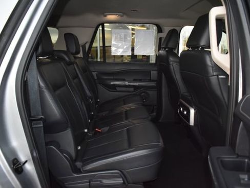 Used 2024 Ford Expedition Max XLT RWD image 44