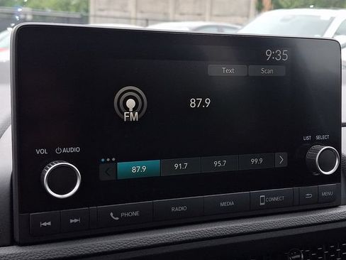 Certified 2025 Honda CR-V Sport image 18