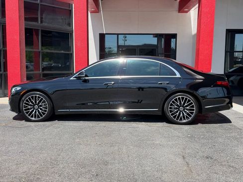 Used 2023 Mercedes-Benz S 580 4MATIC Sedan image 4