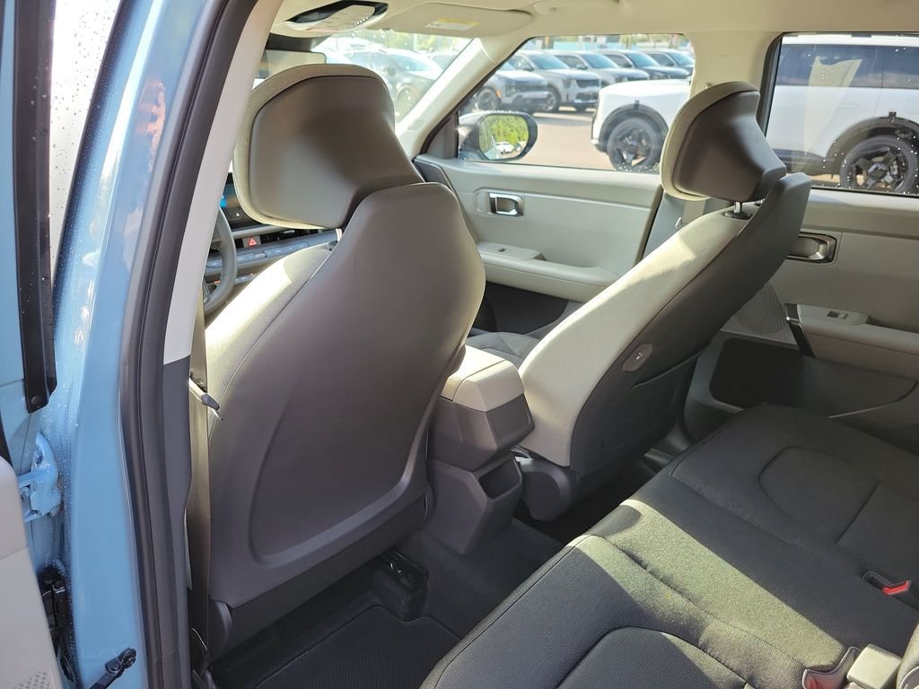 New 2027 Kia Seltos S FWD image 16