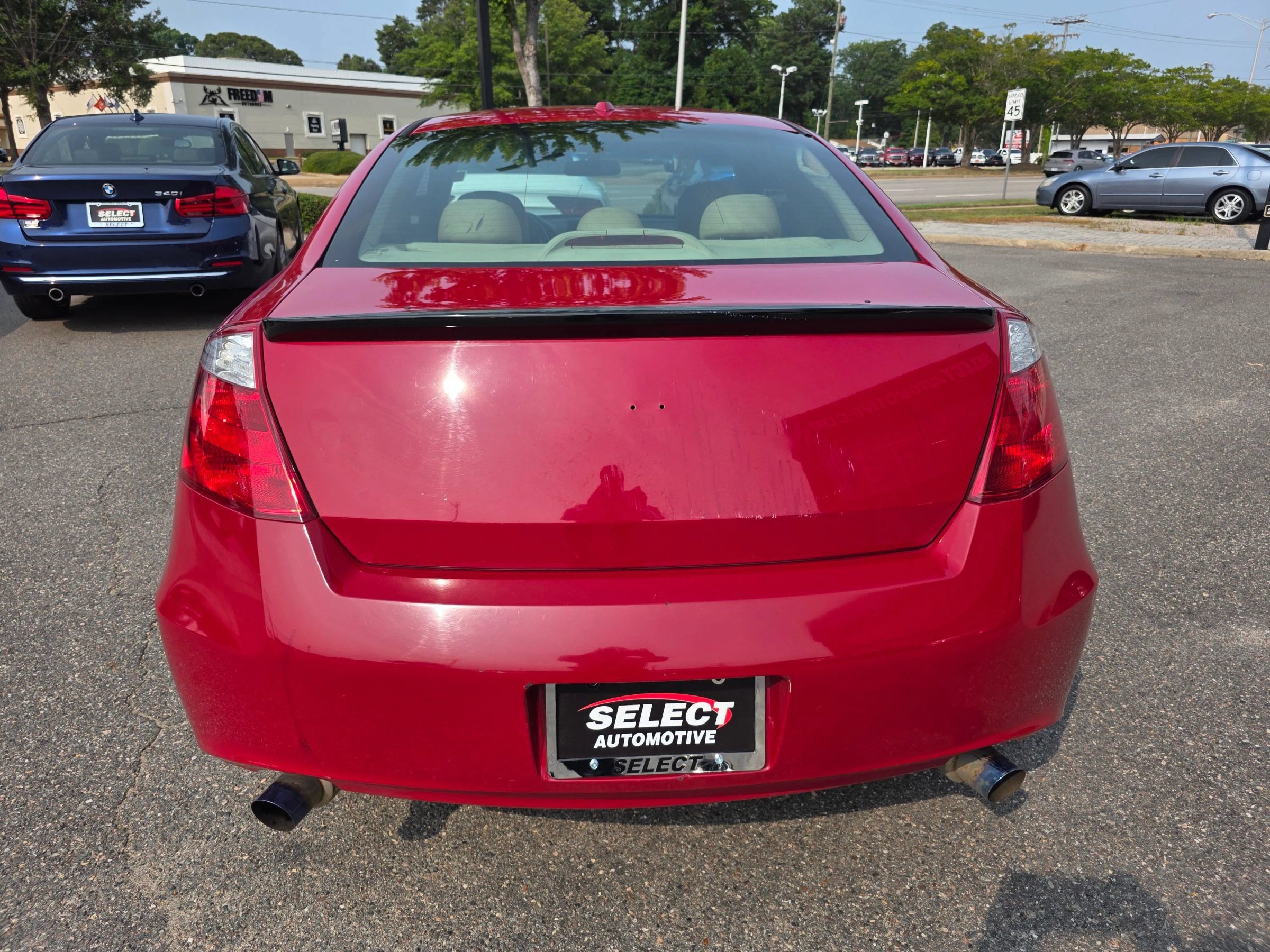 Used 2010 Honda Accord EX-L image 4