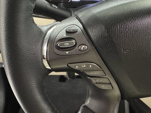 Used 2023 Nissan Murano SL AWD/4WD image 5