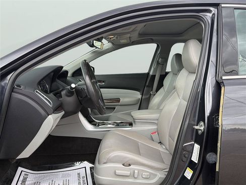 Used 2015 Acura TLX w/ Technology Package FWD image 11