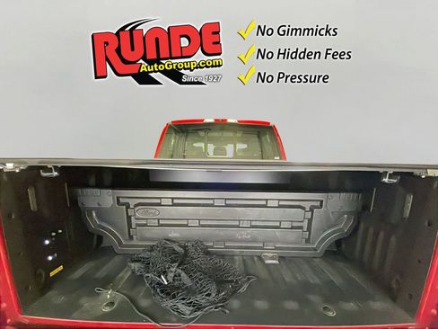 Used 2022 Ford F150 Lightning Platinum image 17