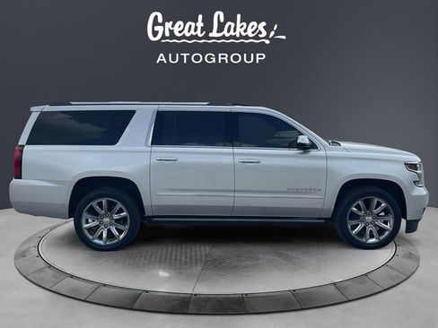 Used 2017 Chevrolet Suburban Premier image 6
