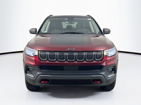 Used 2022 Jeep Compass Trailhawk w/ Sun and Sound Group AWD/4WD image 2