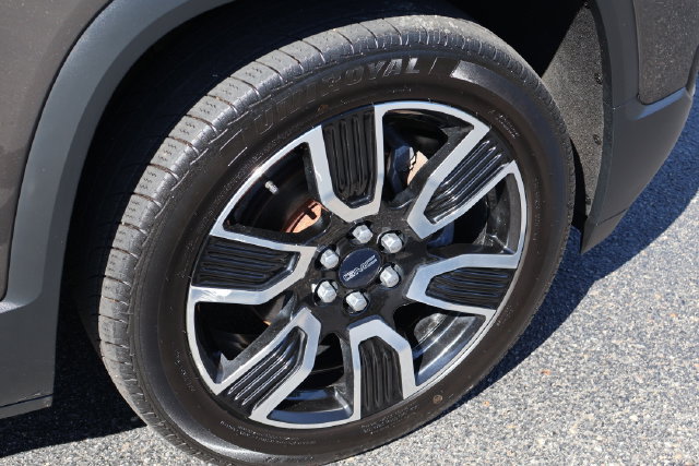 Used 2019 GMC Acadia SLT w/ Black Edition AWD/4WD image 29
