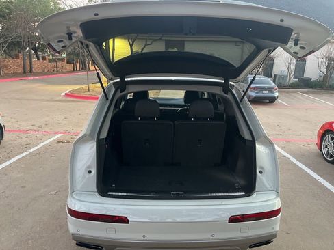 Used 2017 Audi Q7 3.0T Premium Plus image 14