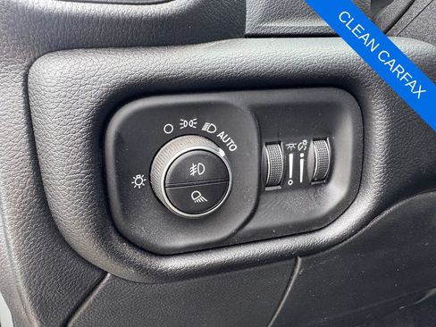 Used 2026 RAM 3500 Laramie AWD/4WD image 21