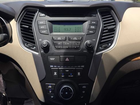 Used 2015 Hyundai Santa Fe Sport FWD image 23