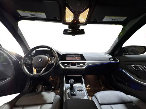 Used 2021 BMW 330i xDrive Sedan w/ Convenience Package image 13