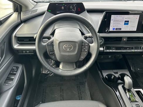 Certified 2024 Toyota Prius LE image 18