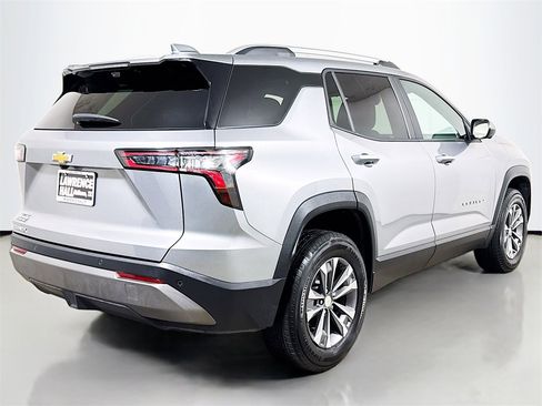 Certified 2025 Chevrolet Equinox LT w/ Convenience Package II image 4