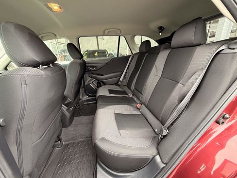 Used 2021 Subaru Outback Premium image 27