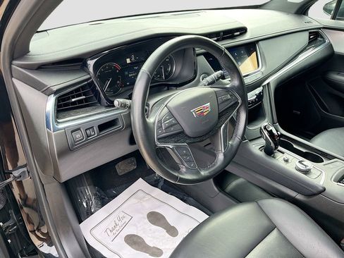 Used 2021 Cadillac XT5 Premium Luxury AWD/4WD image 17