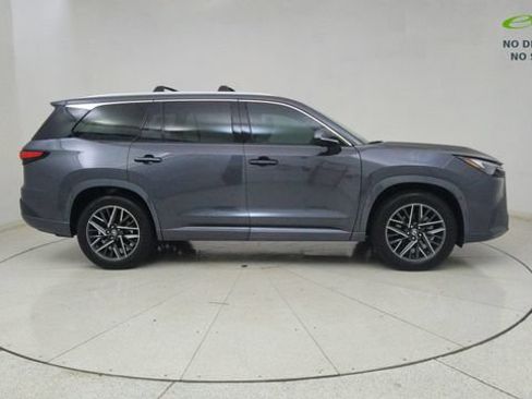 Used 2025 Lexus TX 350 AWD w/ Technology Package image 68