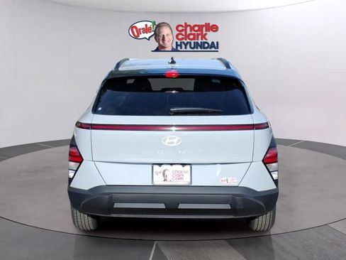 New 2026 Hyundai Kona SEL Sport FWD image 4