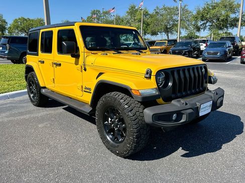 Used 2021 Jeep Wrangler Unlimited Sport AWD/4WD image 3