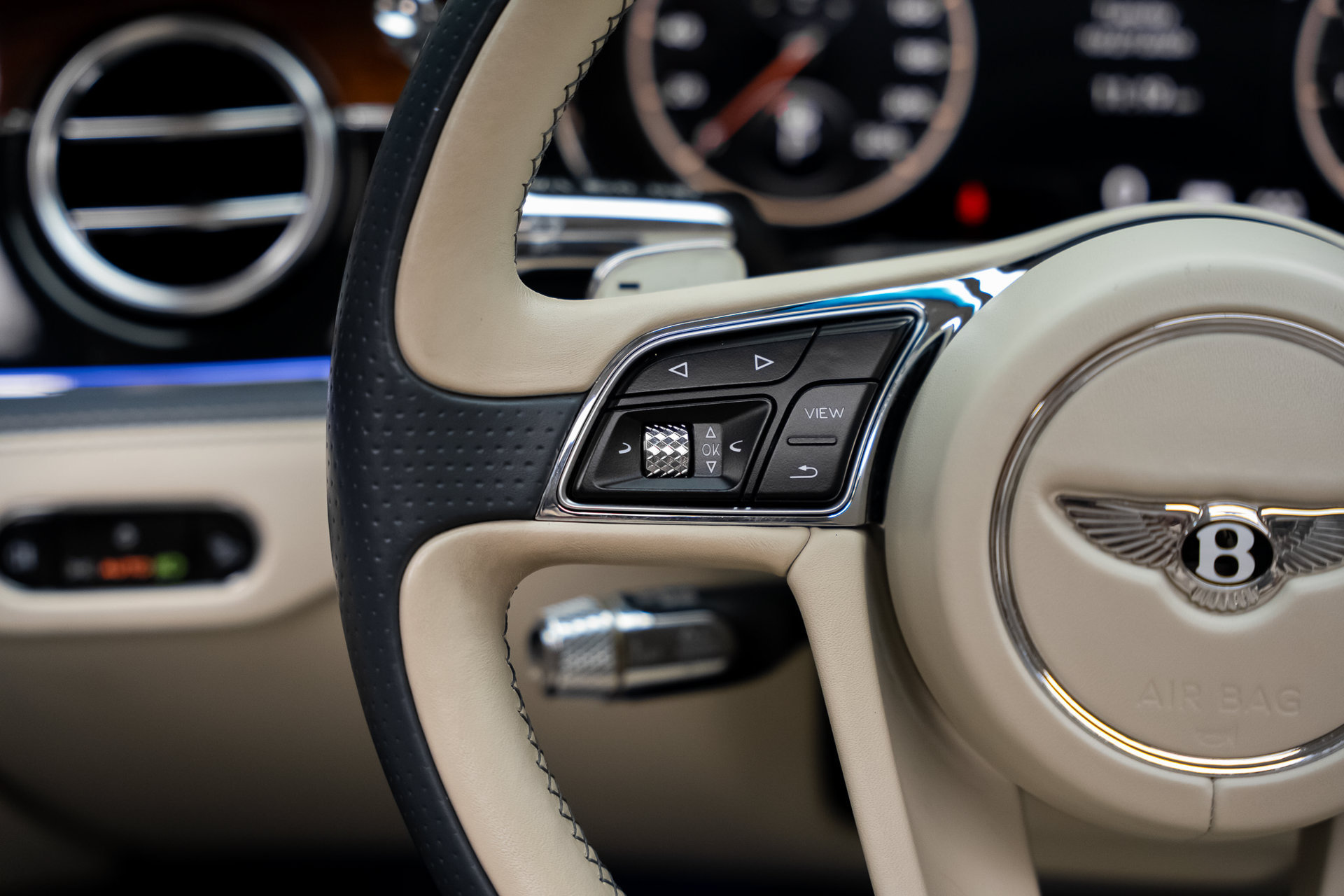 Used 2020 Bentley Flying Spur W12 AWD/4WD image 44