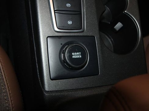 Used 2025 Ford Bronco Sport Outer Banks w/ Outer Banks Tech Package+ image 18